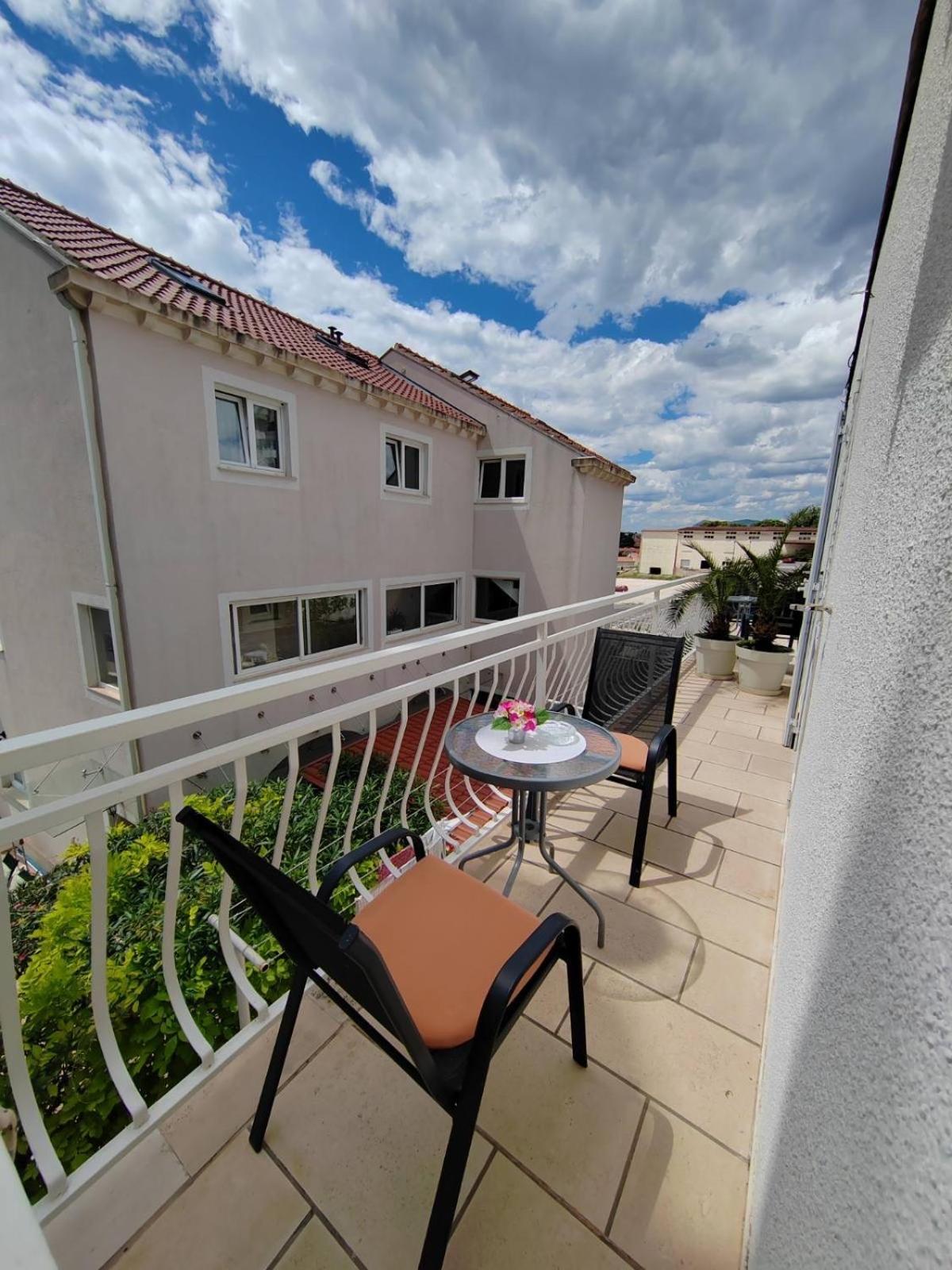 Guesthouse Mm Dubrovnik Ngoại thất bức ảnh